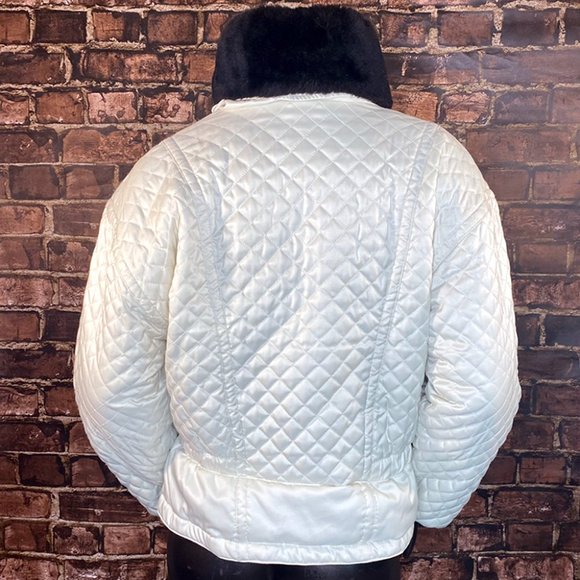 Women's White Quilted Ski Jacket with Black Collar - Picture 4 of 11